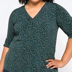 Beacon Apparel Patty Roll Tab Blouse, 2X Dark Green